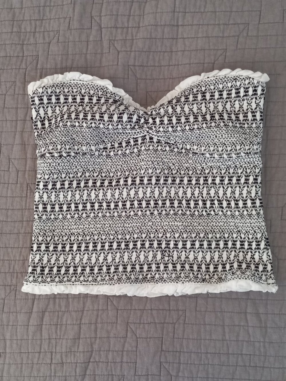 ANTHROPOLOGIE sweetheart smocked shirred stretchy tube top